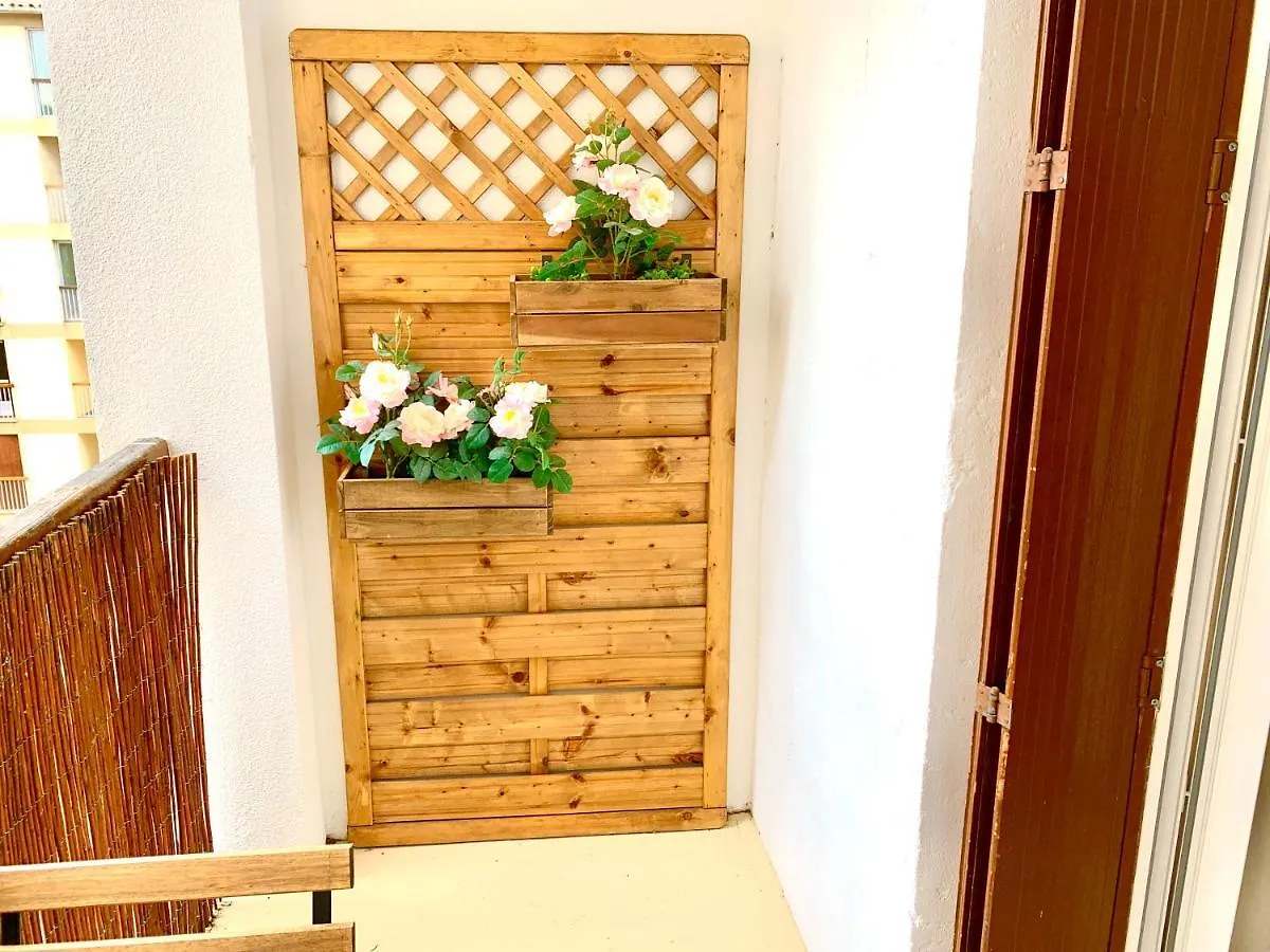 Perle Studio Apartment Manosque 0*,  France