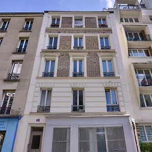 https://sweet-apartment-in-the-heat-of-the-15th.fr-paris.fr
