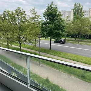 https://grand-appartement-entier-situe-a.fr-paris.fr