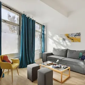 https://cosy-renovated-studio-in-heart-ofxvieme.fr-paris.fr